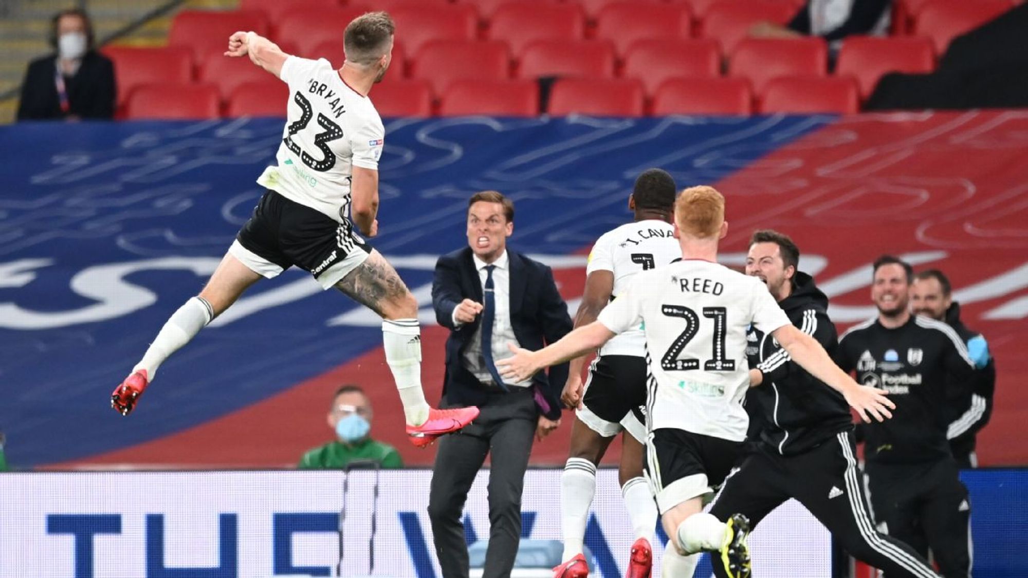 沉着回应牢 沉着回应牢