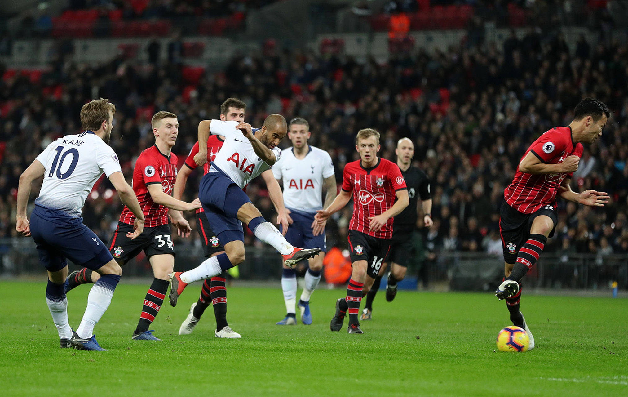 制造错位 制造错位